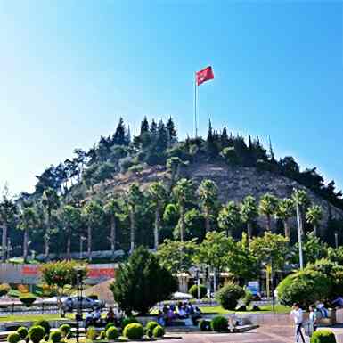 Özbek İnşaat Breaks Ground on Earthquake Housing in Kahramanmaraş
