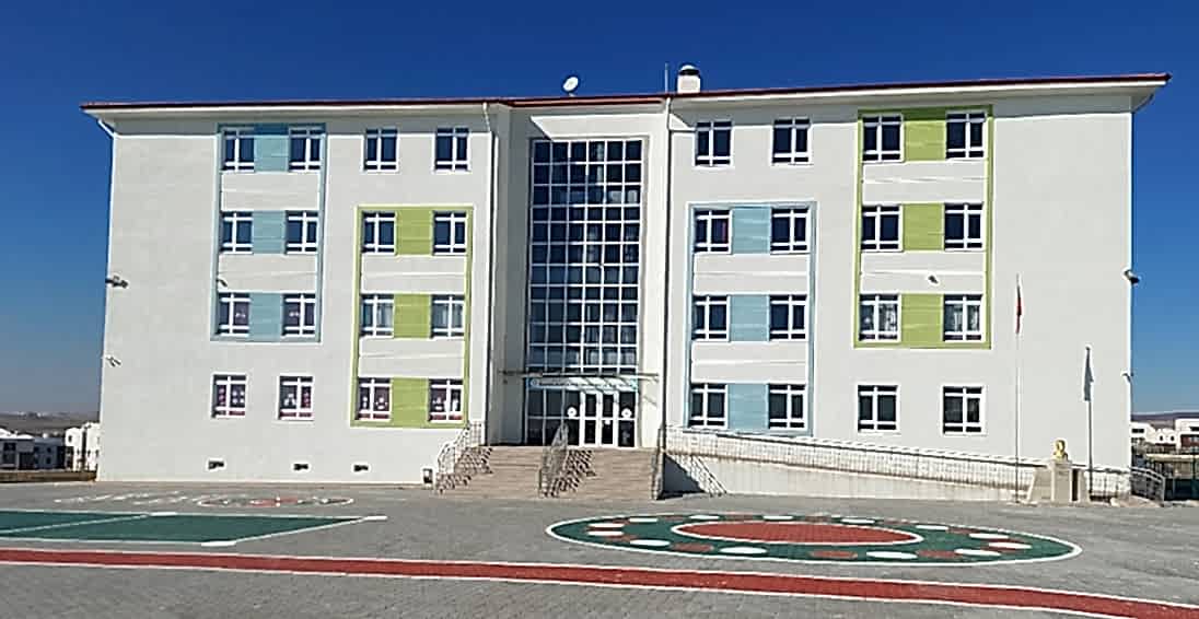 İBB Barbaros Hayrettin Paşa Ortaokulu